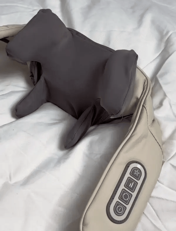 𝙏𝙧𝙪𝙢𝙯𝙮™ Kneading Massager (Shoulder and Neck) – مدلك عجن للكتف والرقبة